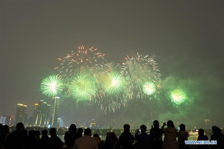 CHINA-CHANGSHA-FIREWORKS-NEW YEAR(CN)