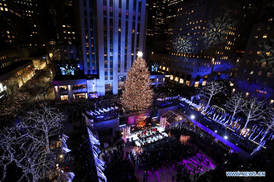 U.S.-NEW YORK-ROCKEFELLER CENTER-CHRISTMAS TREE