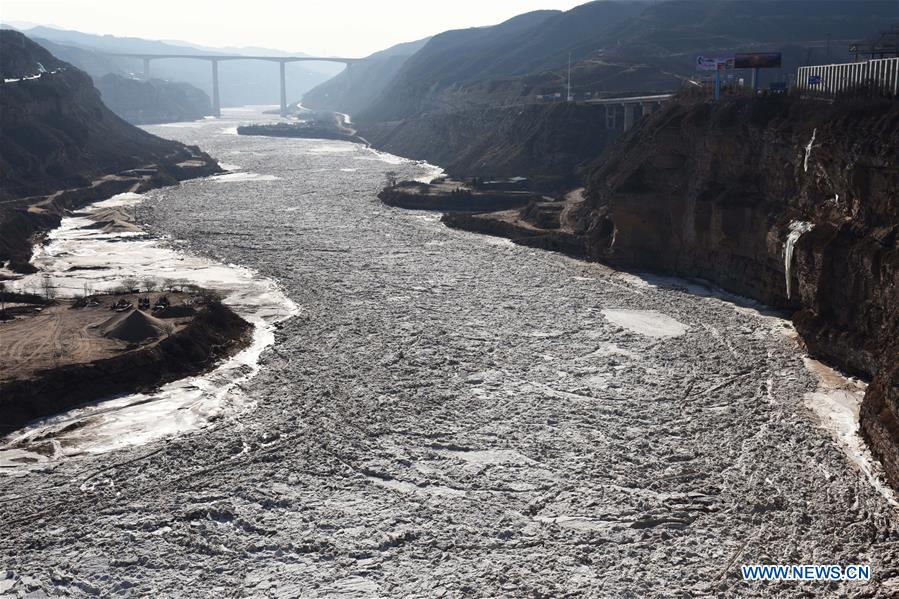 CHINA-SHANXI-HUKOU WATERFALL-ICE (CN)