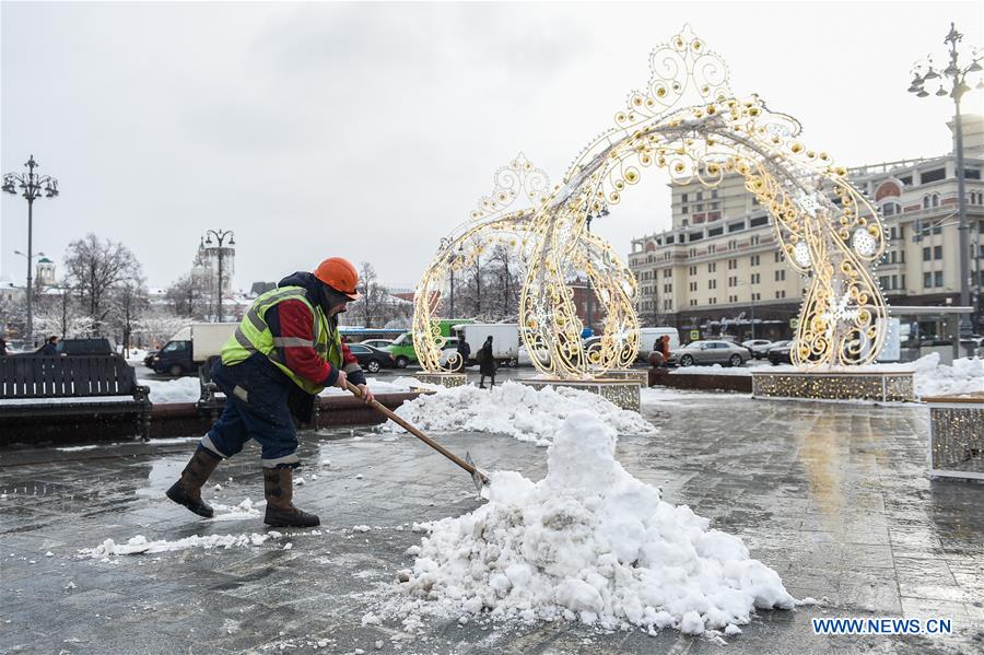 RUSSIA-MOSCOW-SNOWFALL