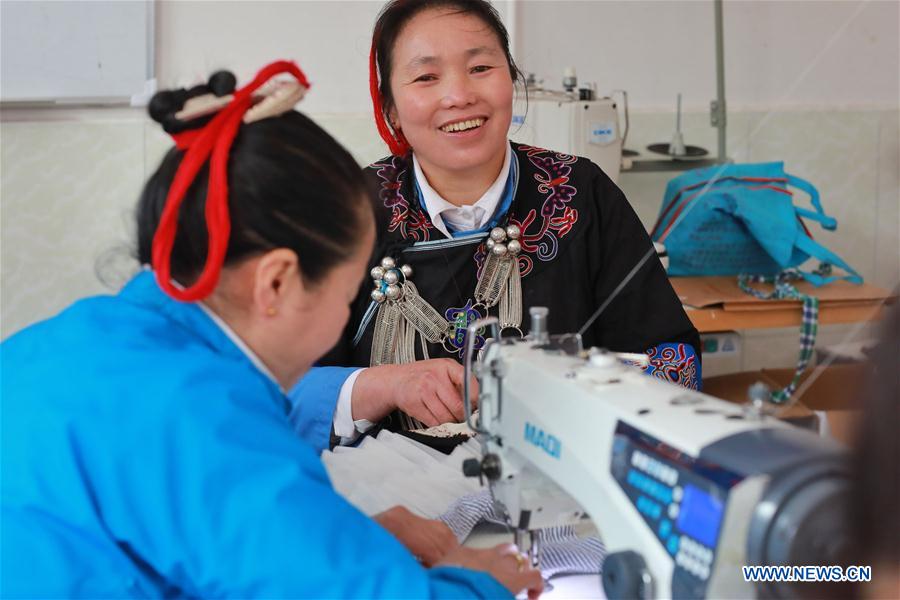 CHINA-GUIZHOU-JINPING-EMBROIDERY (CN)