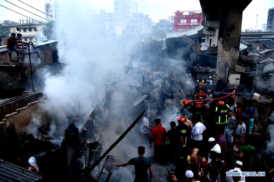 BANGLADESH-DHAKA-KITCHEN MARKET-FIRE