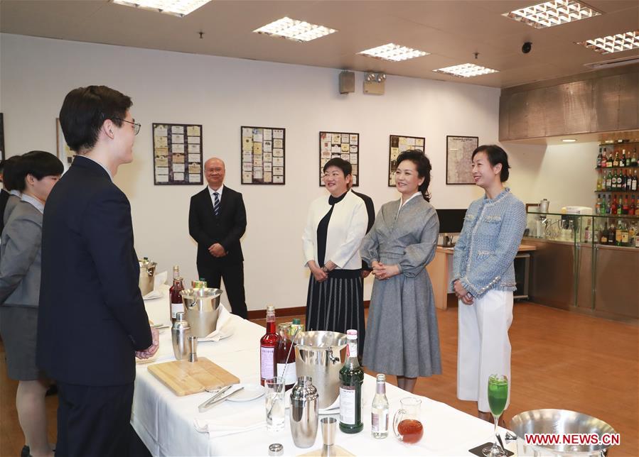 CHINA-MACAO-PENG LIYUAN-INSTITUTE-VISIT (CN)