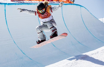 Highlights of ladies' halfpipe finals of snowboard at PyeongChang Olympics