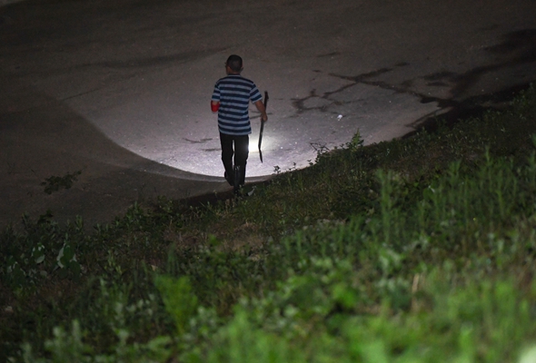 “保卫家园，谁都不能是旁观者”——夜访洞庭湖大堤防汛一线