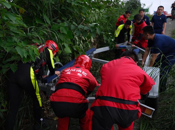 遭遇罕见连续性暴雨 四川全力应对汛情